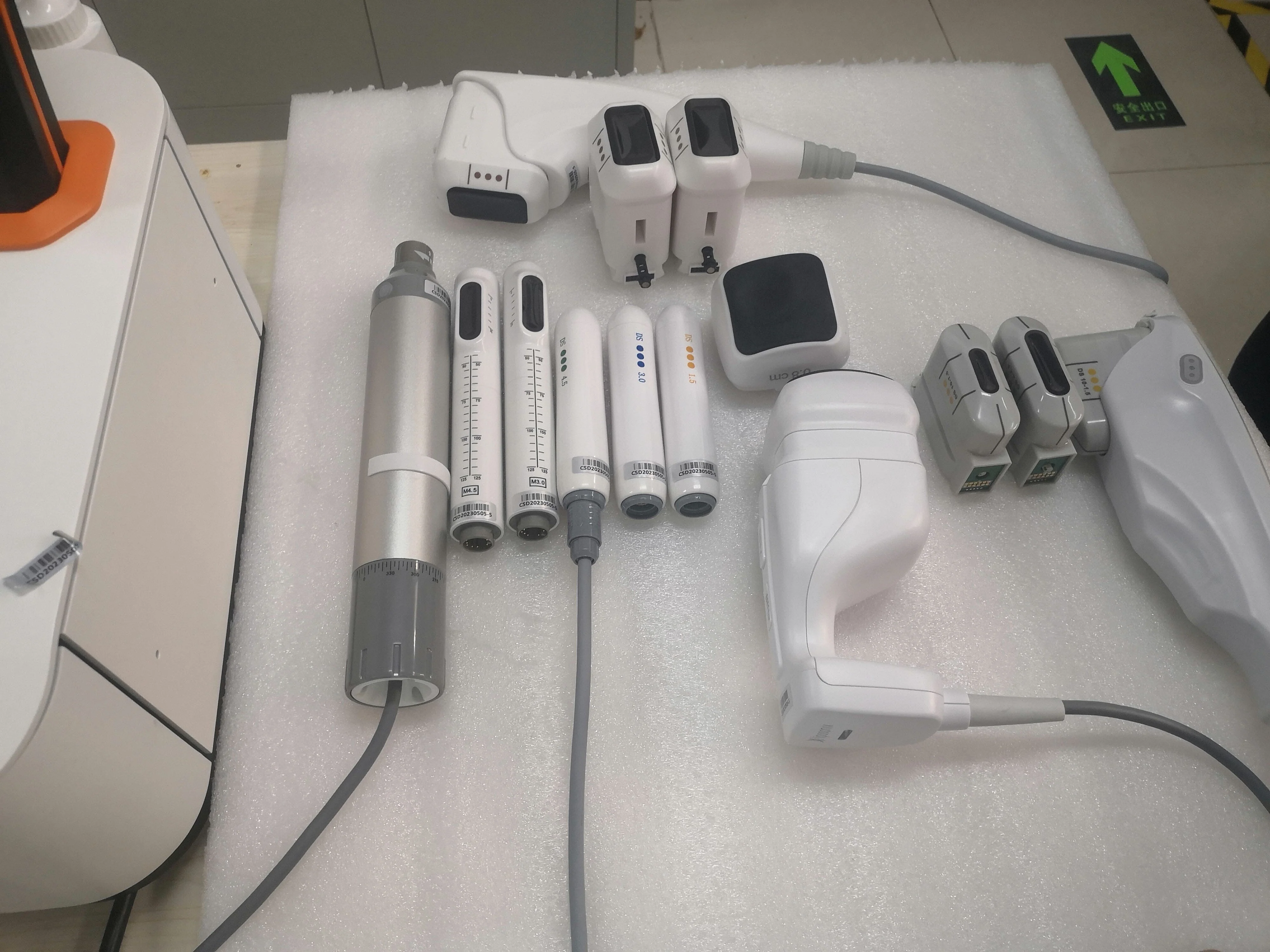 High-intensity focused ultrasound (HIFU) Laser - Image 12