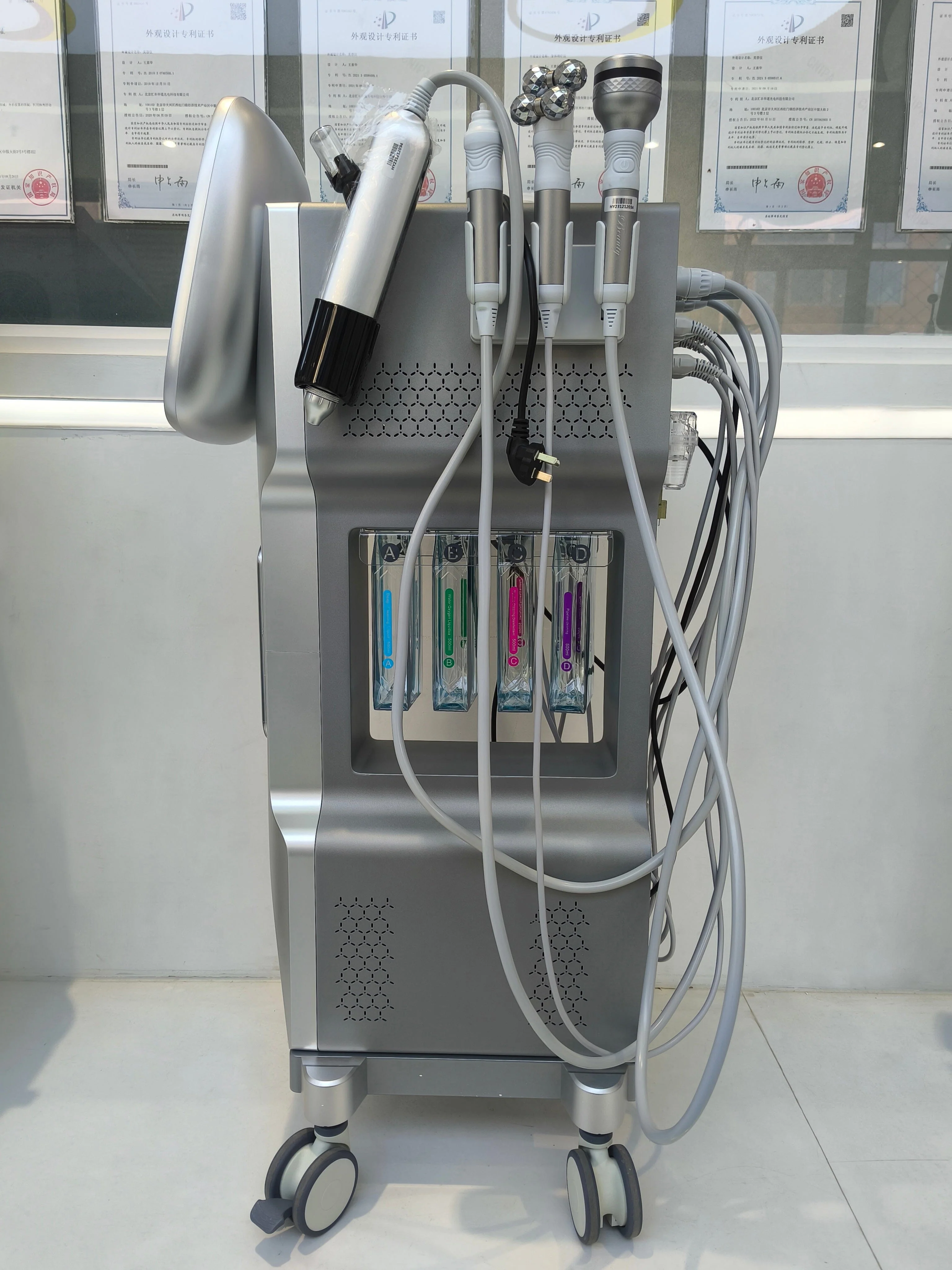 Hydrafacial Machine - Image 12